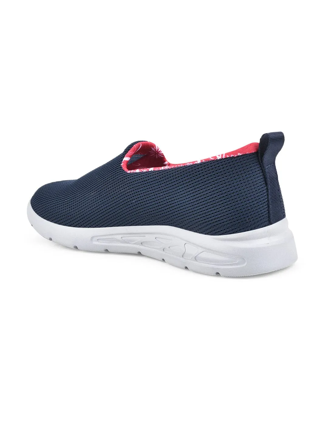 CAMP-FLYWALK Navy Women's Slip-ons