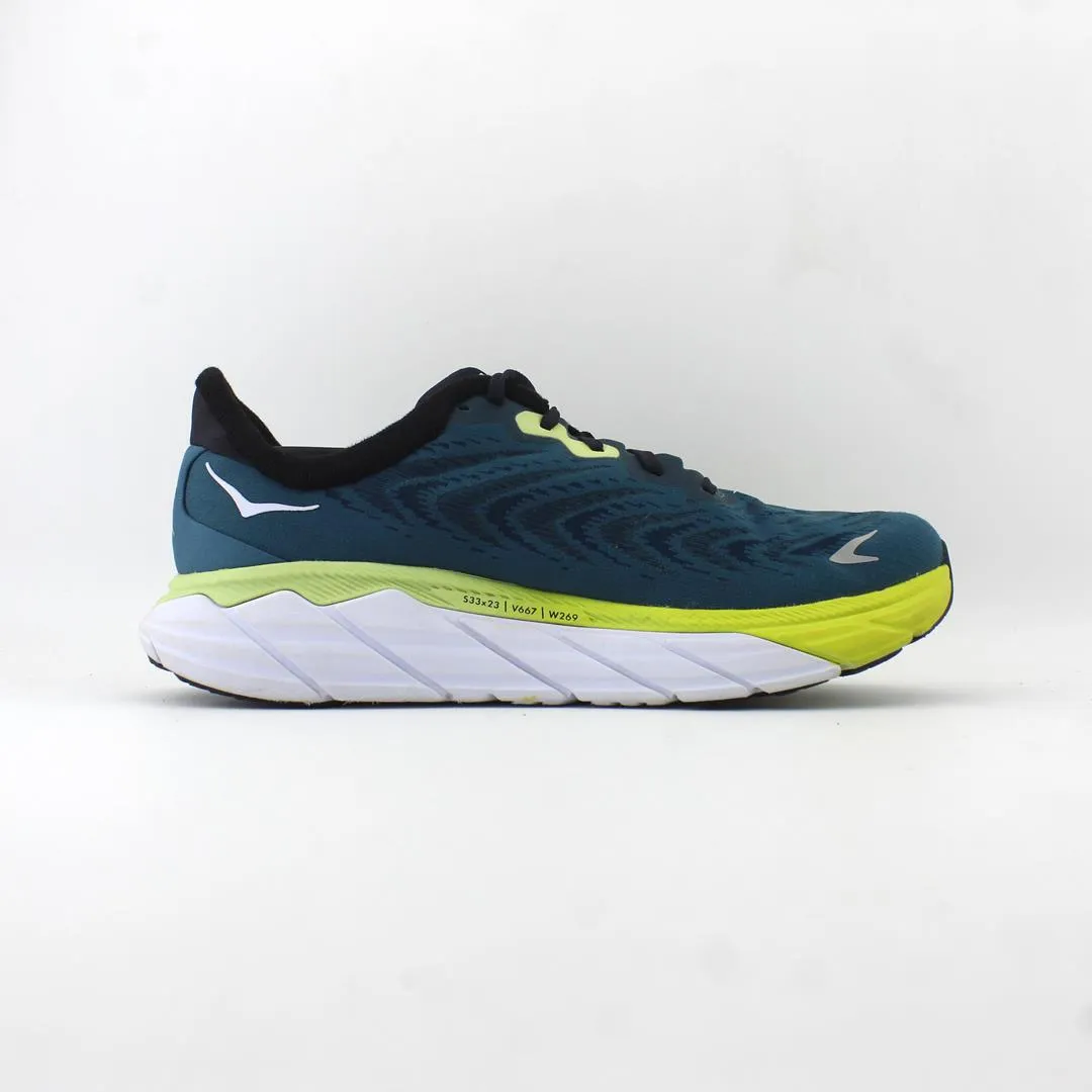 HOKA ONE ONE ARAHI 9