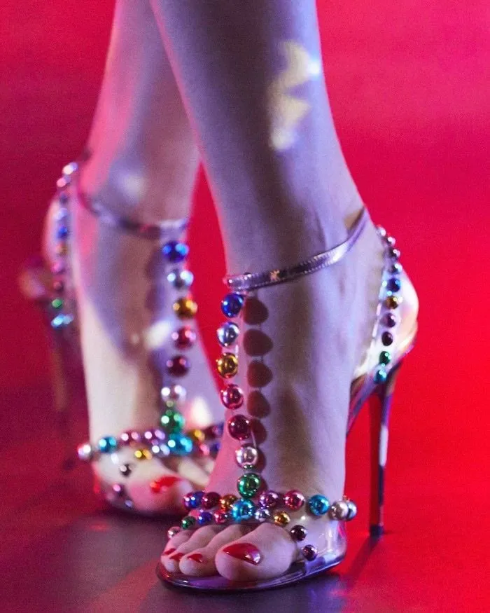 LovelyRLovely Bubble-trimmed Beaded Rivet Stiletto Heels