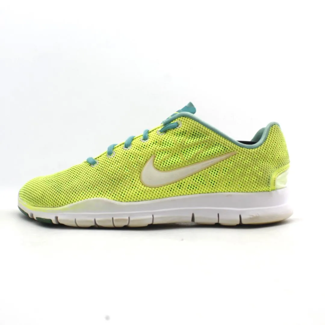 NIKE  FREE TR FIT 3