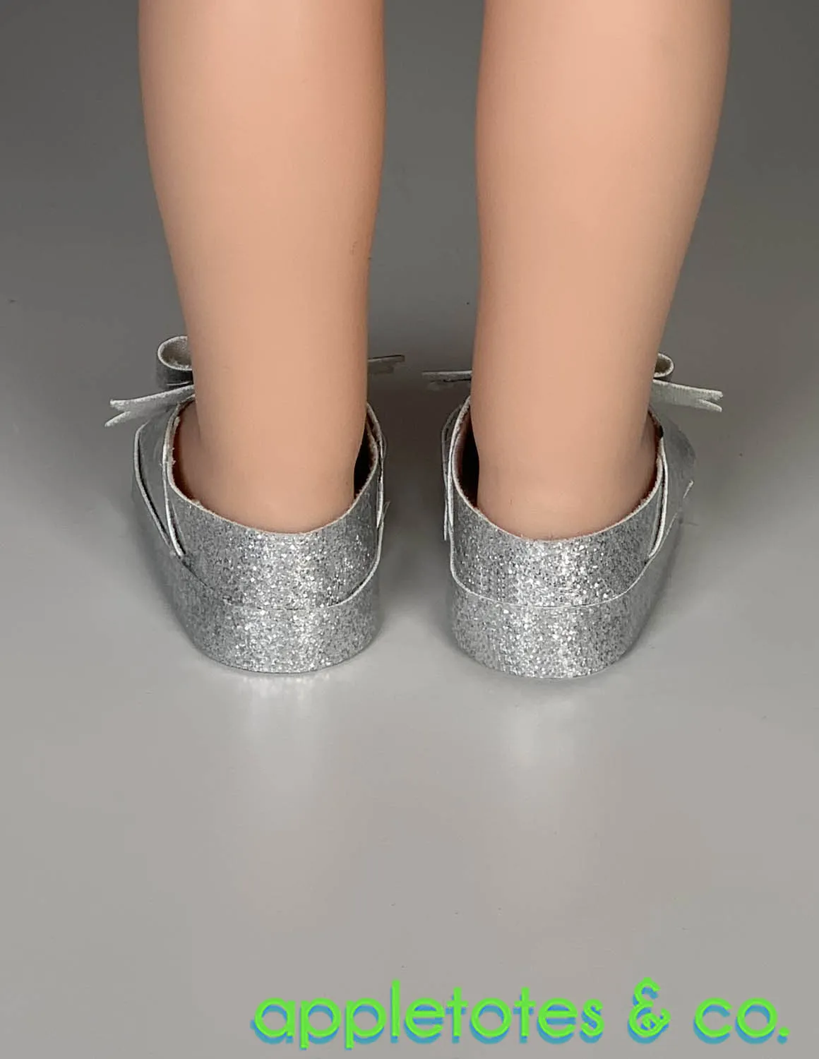 No-Sew Bella Shoes 14 Inch Doll Pattern - SVG Files Included