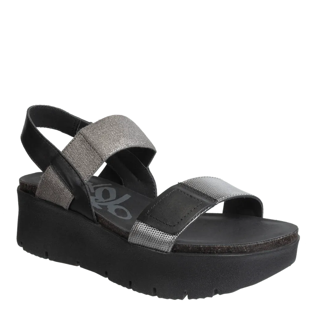 Nova Platform Sandal • Black