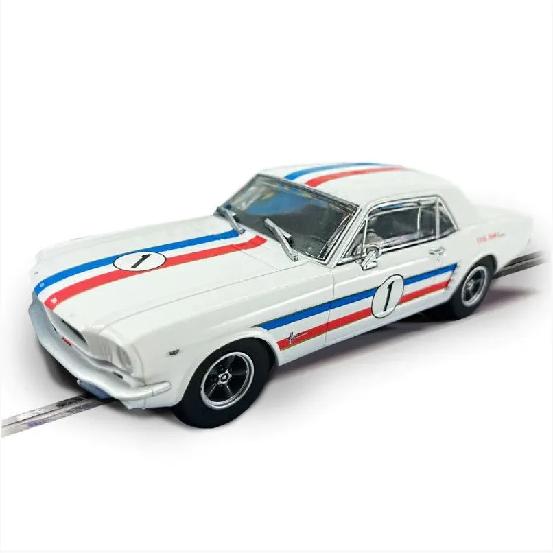 SCALEXTRIC FORD 1965 MUSTANG ATCC GEOGHEGAN