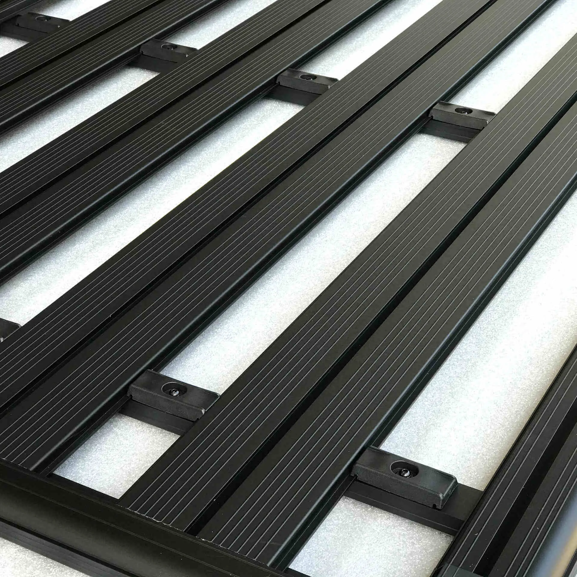 Universal Aluminium 1.35m Flatform Roof Tray